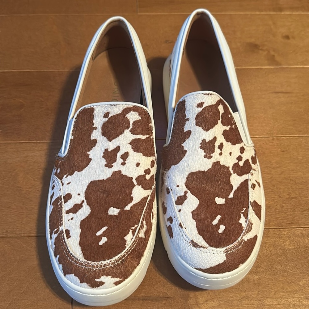 New Vionic Cow Print Slip on Loafer